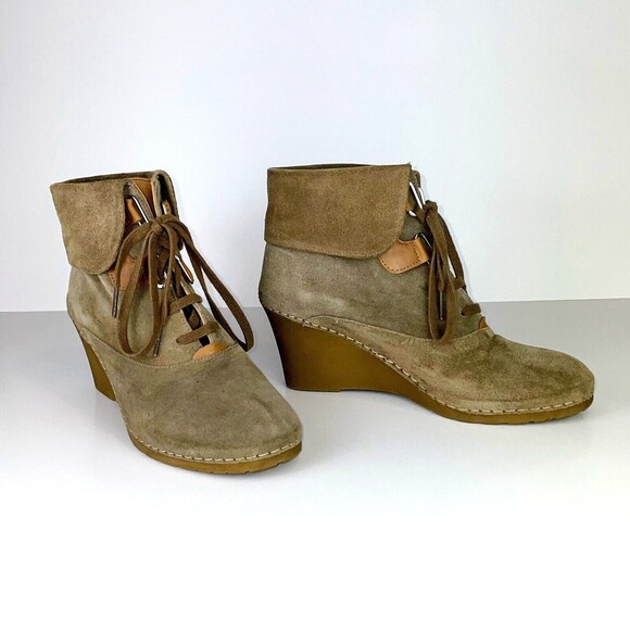 Bettye Muller Suede Wedge Lace Up Boots Taupe Beige Ankle Booties Women's 39 8.5 - Picture 3 of 10